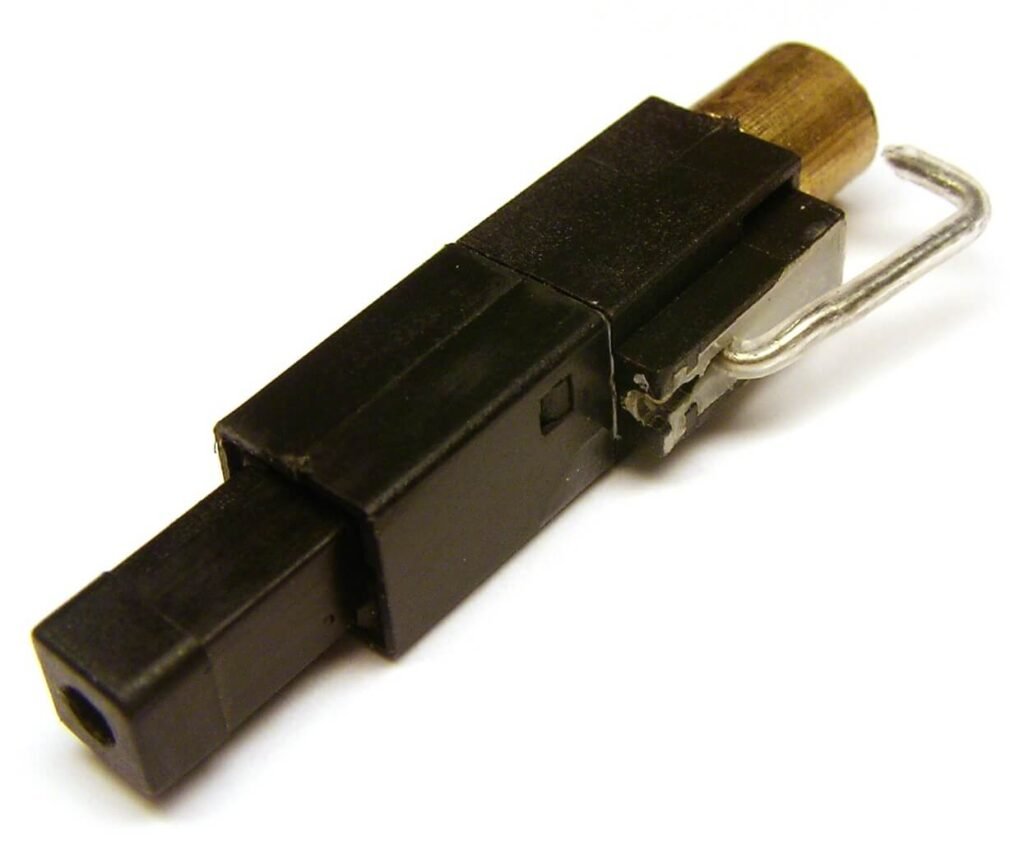 use a piezoelectric ignitor